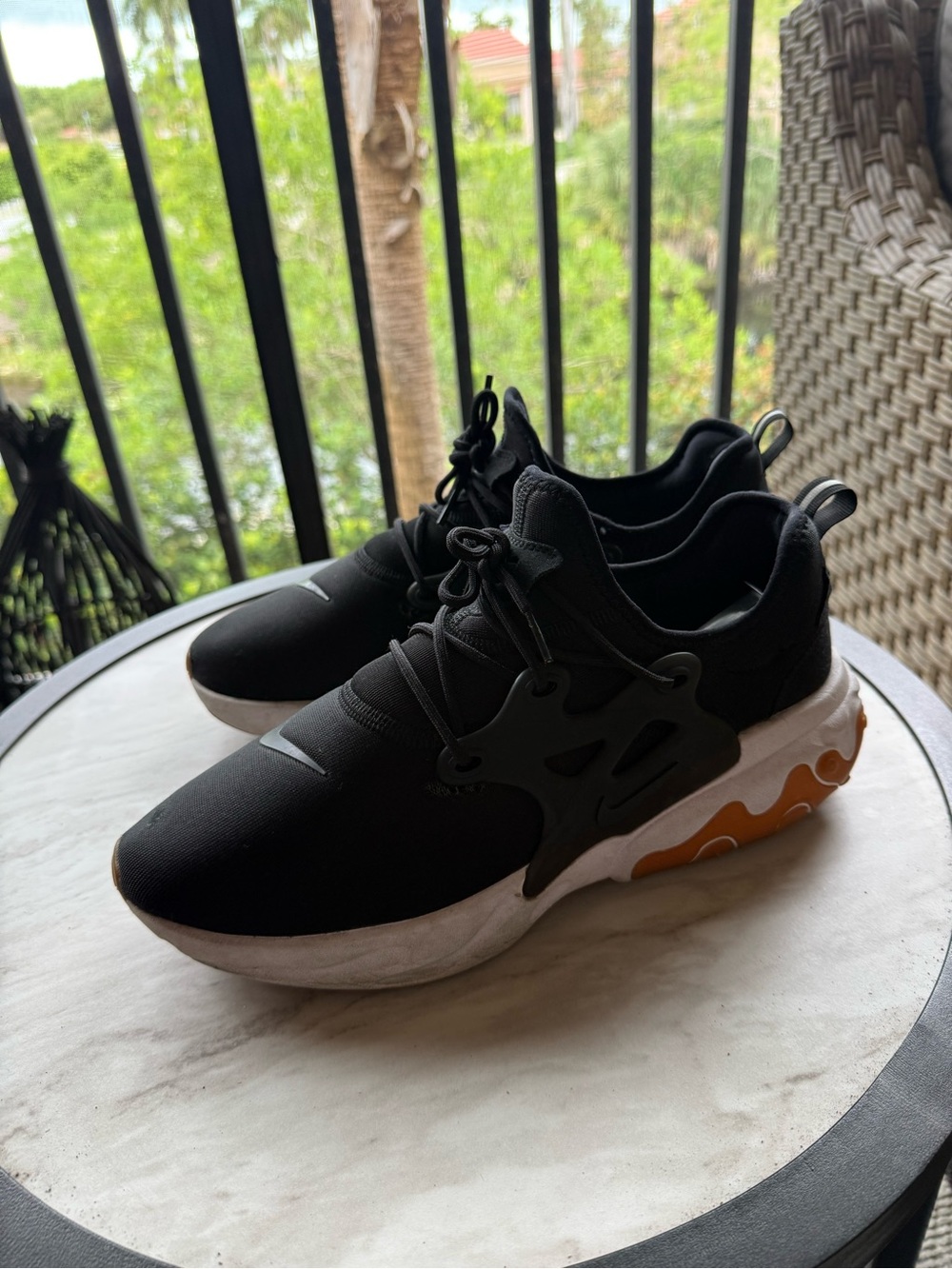 Nike React Presto Men’s 11.5 Black Gum Running Sneaker
